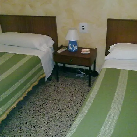 Pension Puerto Guest house *